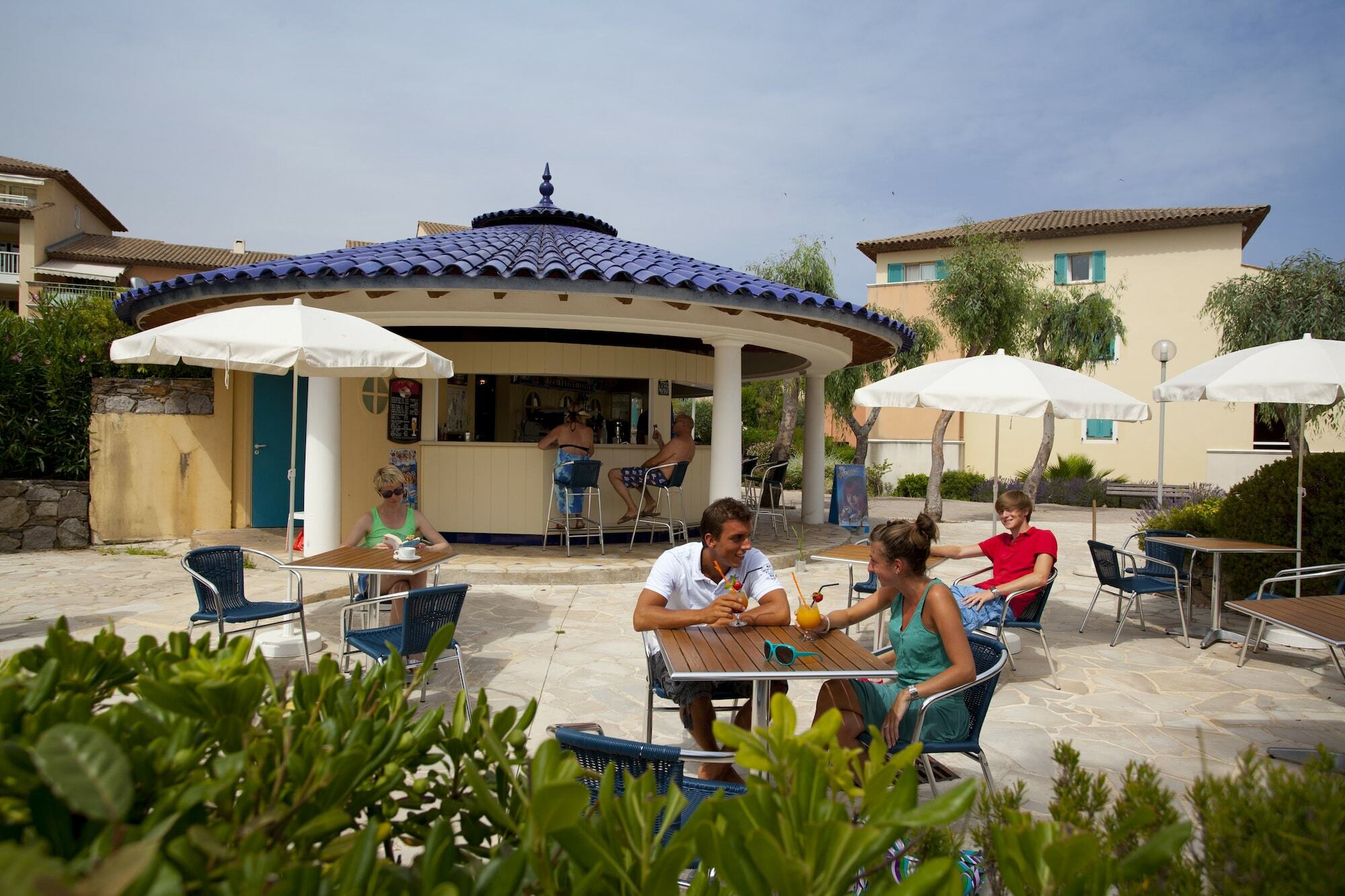 Pierre & Vacances Residence Les Rivages Des Issambres Les Issambres Exteriör bild